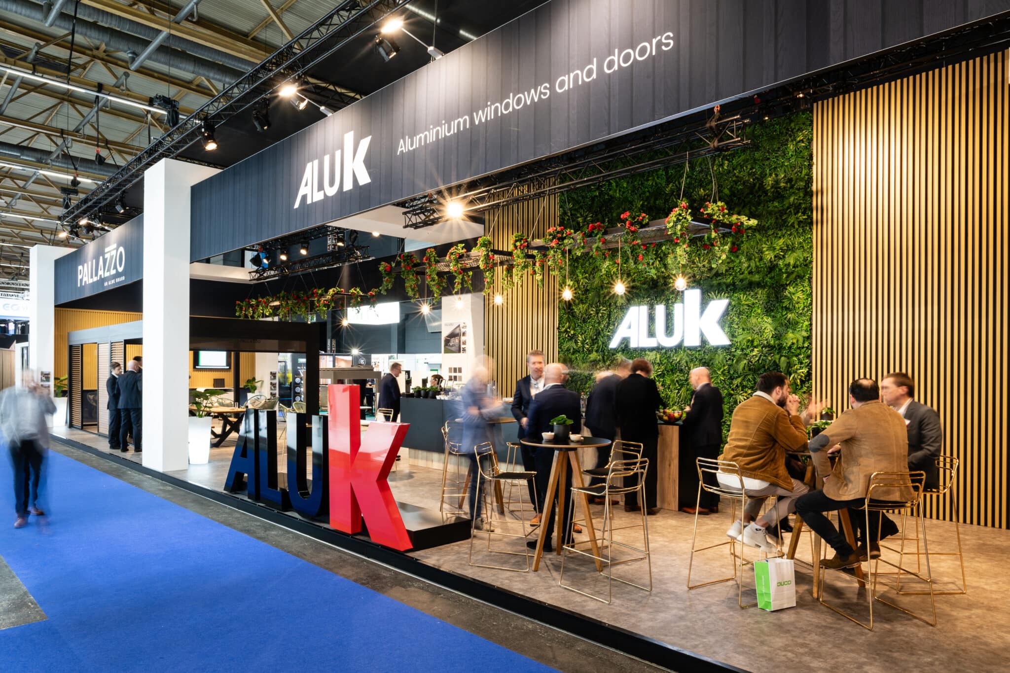 AluK_Polyclose_beursstand_standbouw_cialonaexpo_exhibitionstand