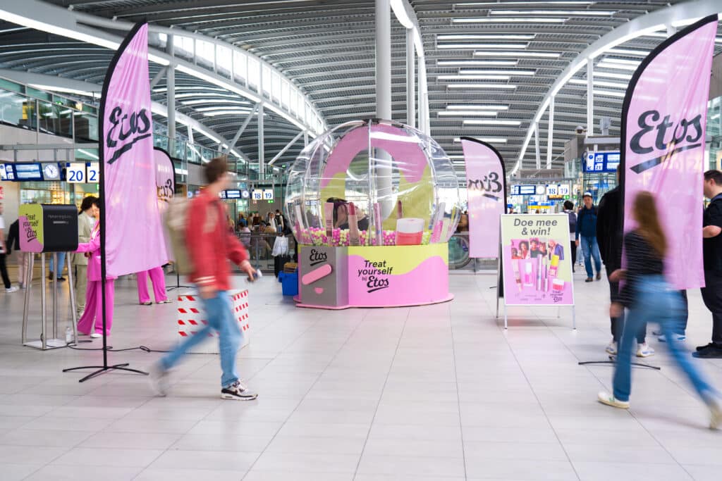 Etos-pop-up-shop-store-activatie-cialona-expo-winkel-stationshal